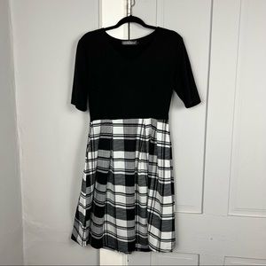 Black Plaid Oxiuly Dress